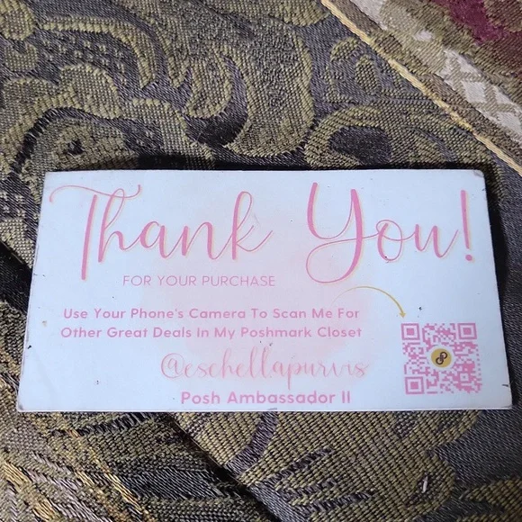 My new card thanks sellersmerch xo 🤗 - Picture 1 of 3